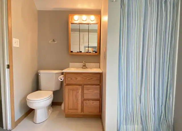 Property at 1003 Porter Ave, Eau Claire, WI, 54701, 2 beds, 1 bath, [object Object]