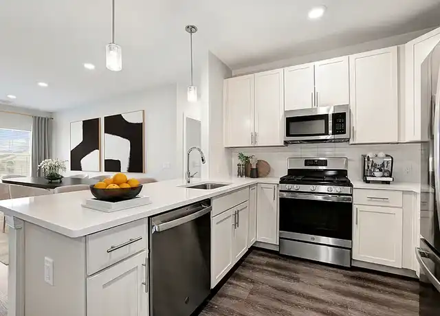 Property at Millbrook Horizon - 601 Horizon Dr, Edison, NJ, 08817, 1-2 bed, 1-2 bath, [object Object]