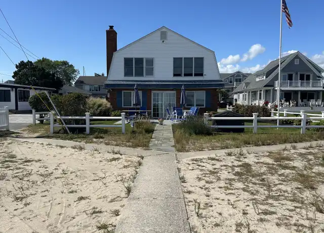 Property at 19 Underway Dr, Westbrook, CT, 06498, 3 beds, 2 baths, [object Object]