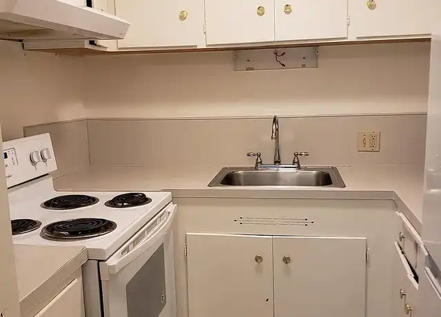 Property at San Juan - 4840 California Ave SW, Seattle, WA, 98116, 1 bed, 1 bath, [object Object]