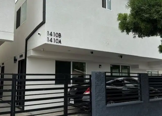 Property at 5701 Normandie Ave Unit D, Los Angeles, CA, 90037, 3 beds, 2.5 baths, [object Object]