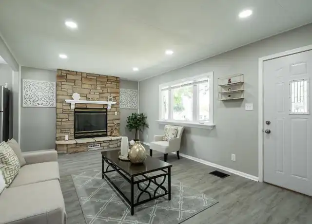 Property at 3310 N 82nd St, Milwaukee, WI, 53222, 3 beds, 1.5 baths, [object Object]