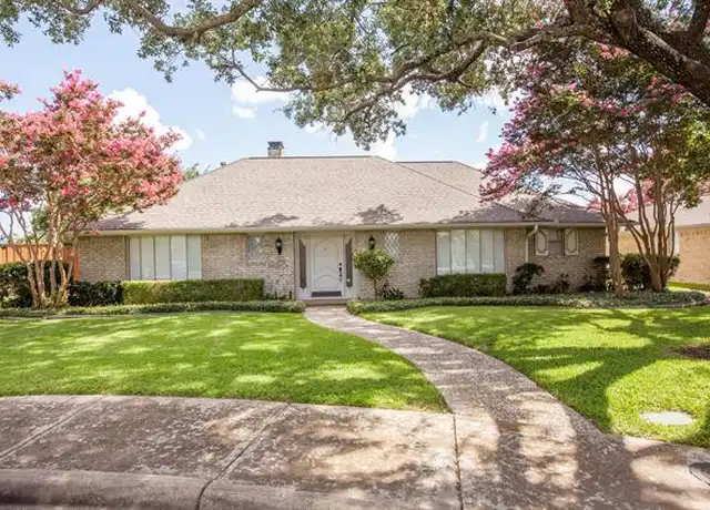 Property at 15924 Meadow Vista Pl, Dallas, TX, 75248, 4 beds, 3 baths, [object Object]