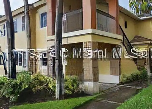 Property at 935 NE 33rd Ter #204, Homestead, FL, 33033, 3 beds, 2 baths, [object Object]