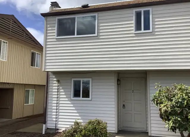 Property at 2125 NW Highland Dr Unit 2, Corvallis, OR, 97330, 2 beds, 1.5 baths, [object Object]