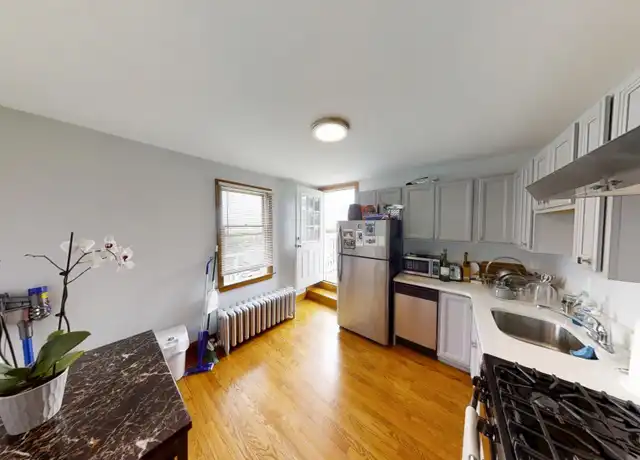 Property at 198 Harris St Unit 200-2, Revere, MA, 02151, 1 bed, 1 bath, [object Object]