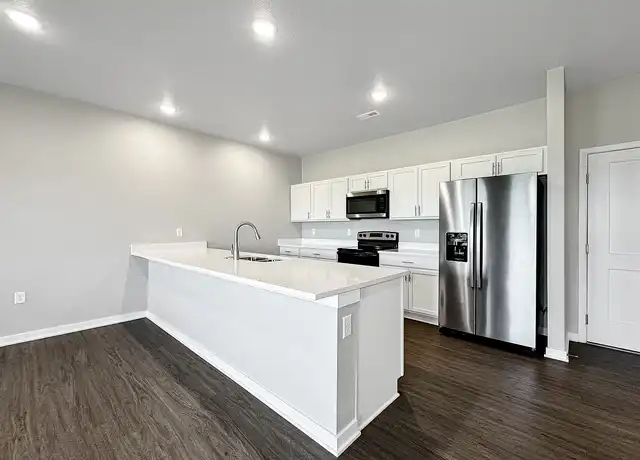 Property at Sagebrook - 9824 Hillcrest Plz, La Vista, NE, 68128, 2 beds, 2 baths, [object Object]