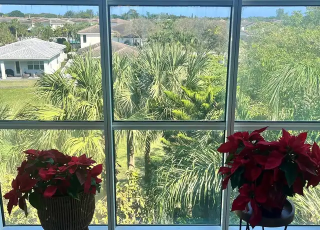 Property at 3910 Crystal Lake Dr #401, Deerfield Beach, FL, 33064, 3 beds, 2 baths, [object Object]