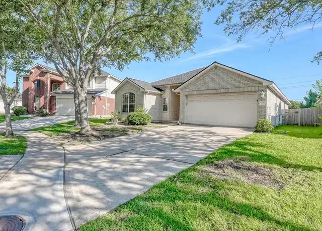 Property at 1526 Rogers Lake Ln, Richmond, TX, 77407, 4 beds, 2 baths, [object Object]
