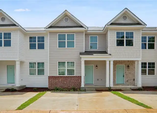 Property at 2852 Laurel Ridge Cir, Atlanta, GA, 30344, 3 beds, 2.5 baths, [object Object]