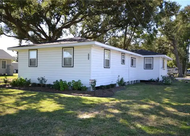 Property at 111 Schexnayder Ln, Hahnville, LA, 70057, 3 beds, 2 baths, [object Object]
