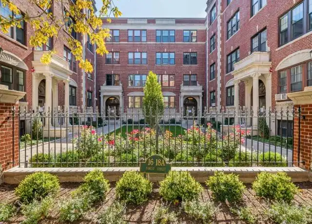 Property at 24 Frost St, Cambridge, MA, 02140, 1 bed, 1 bath, [object Object]