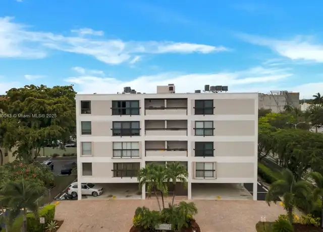 Property at 5495 NE 25th Ave #200, Fort Lauderdale, FL, 33308, 2 beds, 2 baths, [object Object]