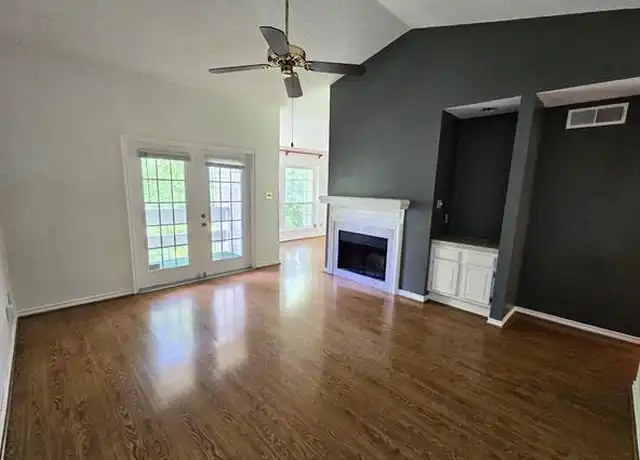 Property at 6315 Campbell Rd #512, Dallas, TX, 75248, 2 beds, 1 bath, [object Object]
