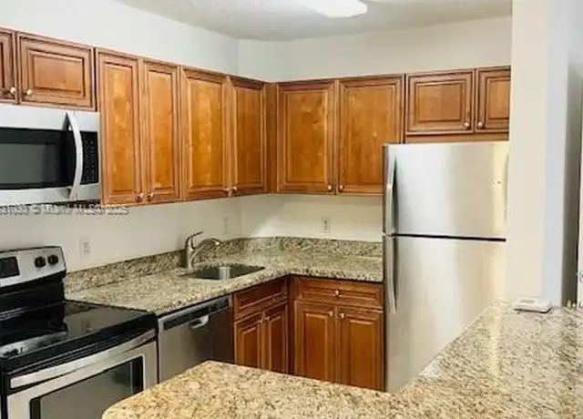 Property at 10765 Cleary Blvd #103, Plantation, FL, 33324, 1 bed, 1 bath, [object Object]