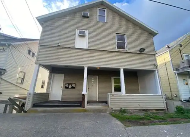 Property at 759 Garrison Ave Unit 759-3, Morgantown, WV, 26505, 3 beds, 2 baths, [object Object]