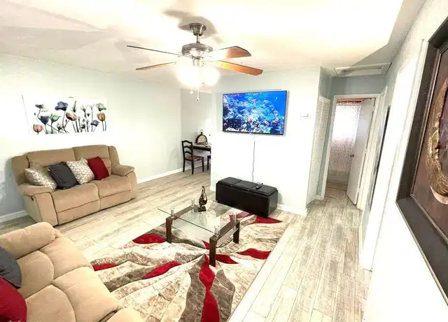 Property at 226 SW 15th Ave, Delray Beach, FL, 33444, 2 beds, 1 bath, [object Object]