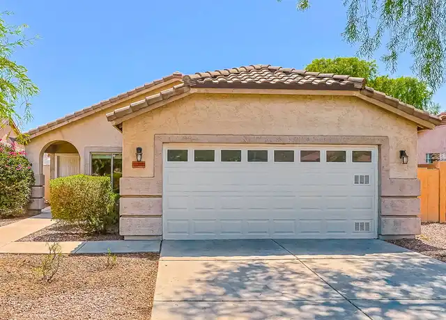 Property at 1051 N San Benito Dr, Gilbert, AZ, 85234, 3 beds, 2 baths, [object Object]