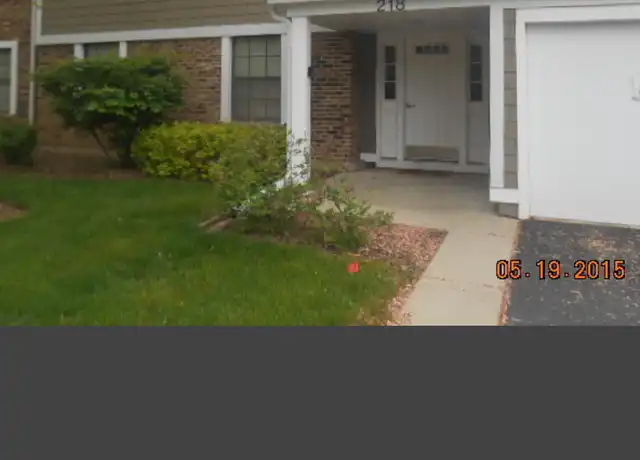 Property at 218 Hawthorne Ct Unit C1, Schaumburg, IL, 60193, 2 beds, 1 bath, [object Object]