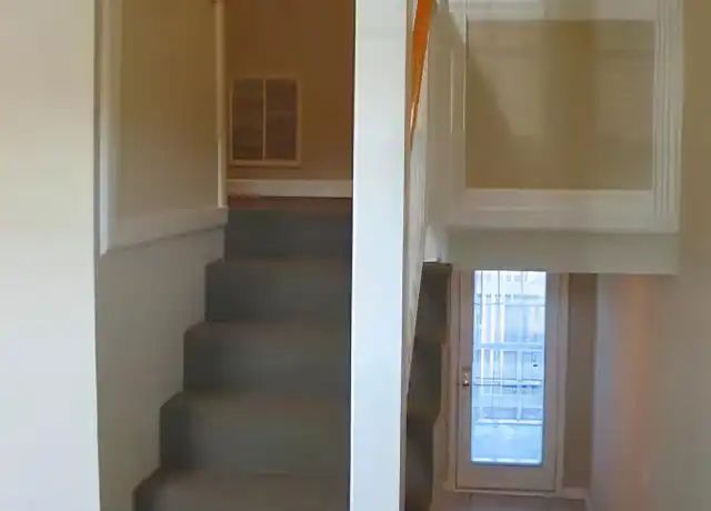 Property at 2521 Highway 47 N, White Bluff, TN, 37187, 1 bed, 1 bath, [object Object]