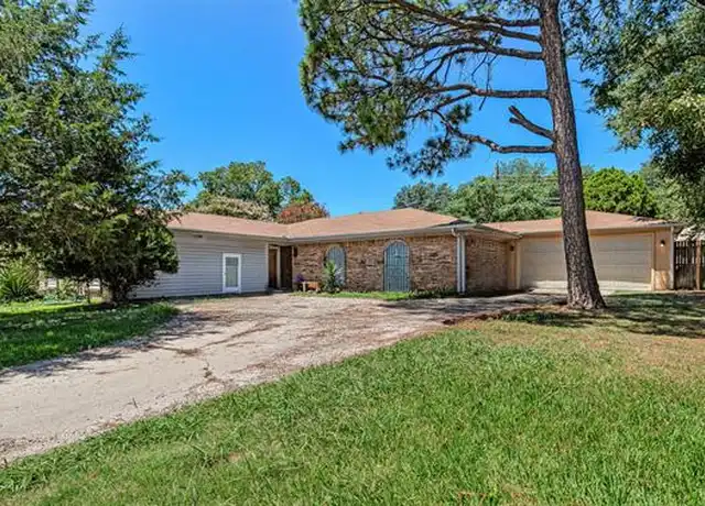 Property at 2917 Vassar Dr, Irving, TX, 75062, 3 beds, 2 baths, [object Object]