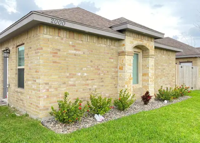 Property at 2000 Jackson Ave Unit 1, McAllen, TX, 78501, 2 beds, 2 baths, [object Object]