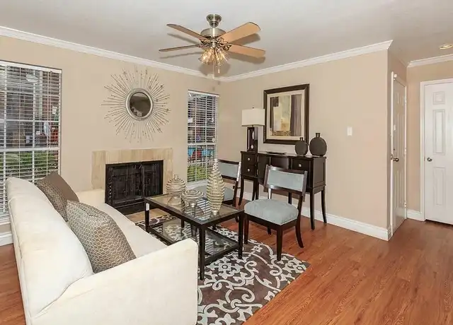 Property at Beacon Hill Apartments - 8110 Creekbend Dr, Houston, TX, 77071, 2 beds, 1-2 bath, [object Object]