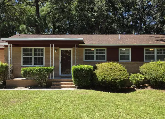 Property at 1329 Foster St, Charleston, SC, 29407, 3 beds, 1.5 baths, [object Object]