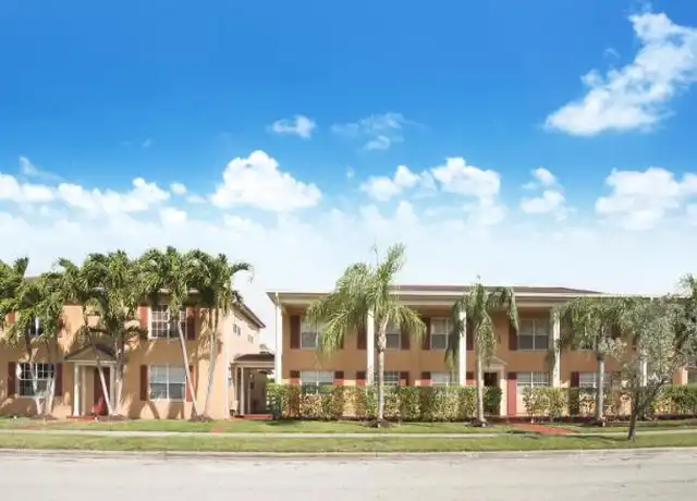 Property at 33 Salamanca Ave, Coral Gables, FL, 33134, 0 beds, 1 bath, [object Object]
