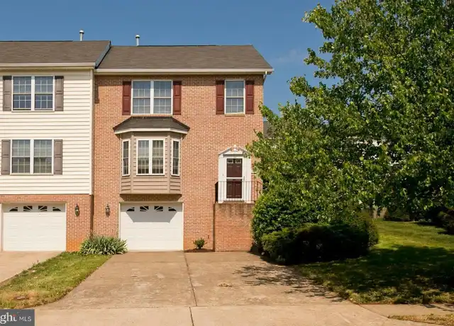 Property at 2079 Honeysuckle Ln, Winchester, VA, 22601, 3 beds, 2.5 baths, [object Object]