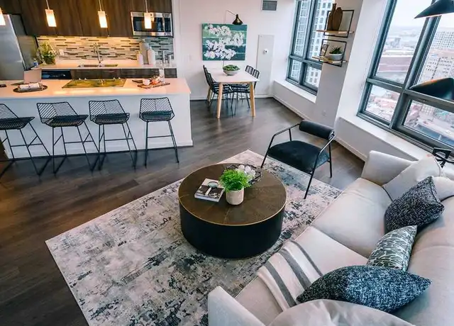 Property at 360 W Hubbard St Unit 1-1-5DEN, Chicago, IL, 60654, 1 bed, 1 bath, [object Object]