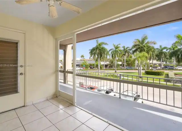Property at 300 Layne Blvd #212, Hallandale Beach, FL, 33009, 1 bed, 1 bath, [object Object]