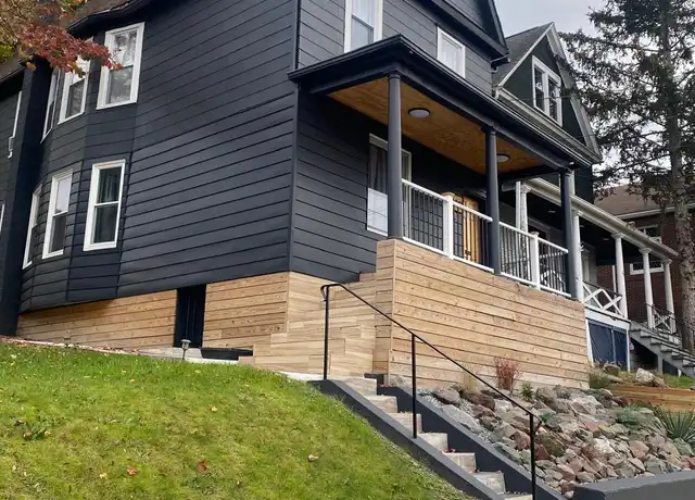Property at 140 Regent St Apt 2, Wilkes-Barre, PA, 18702, 3 beds, 2 baths, [object Object]
