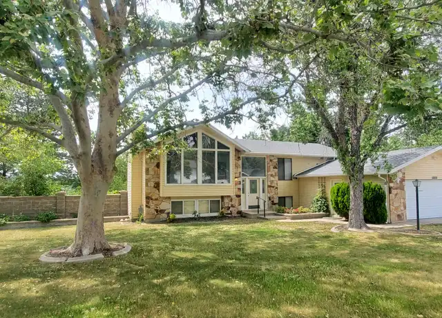 Property at 11264 S 1370 E, Sandy, UT, 84092, 5 beds, 3 baths, [object Object]