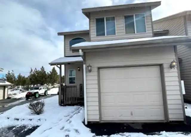 Property at 2202 NE Holliday Ave Unit 4, Bend, OR, 97701, 3 beds, 2 baths, [object Object]