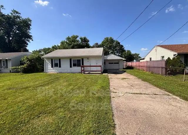 Property at 1317 Bernice St, Middletown, OH, 45044, 2 beds, 1 bath, [object Object]