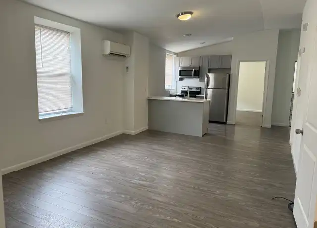 Property at 1530 N 17th St Unit 3R, Philadelphia, PA, 19121, 3 beds, 2 baths, [object Object]