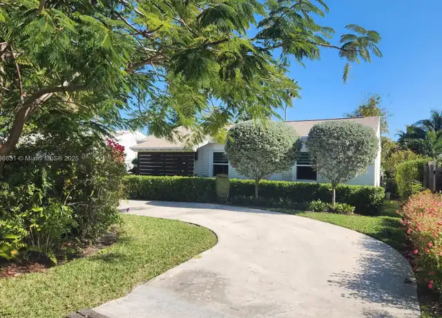 Property at 1324 NW 1st Ave Unit 1324, Fort Lauderdale, FL, 33311, 2 beds, 2 baths, [object Object]