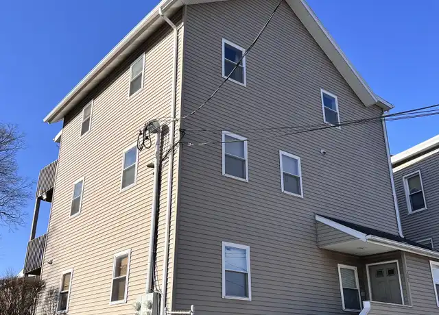 Property at 307 Washington Ave Unit 4, Waterbury, CT, 06708, 0 beds, 1 bath, [object Object]