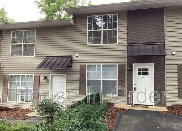 Property at 1 Rathfarnham Rd, Asheville, NC, 28803, 2 beds, 1.5 baths, [object Object]