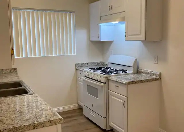 Property at 1648 W 218th St Unit 218 1, Torrance, CA, 90501, 1 bed, 1 bath, [object Object]