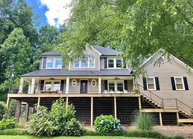 Property at 815 E Hembree Xing, Roswell, GA, 30076, 3 beds, 2.5 baths, [object Object]