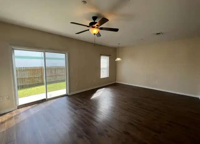 Property at 1028 Anniston Ct, Fort Walton Beach, FL, 32548, 3 beds, 2 baths, [object Object]
