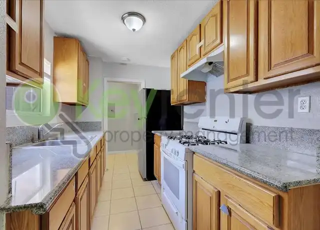 Property at 2611 Alhambra Blvd, Sacramento, CA, 95817, 2 beds, 1 bath, [object Object]