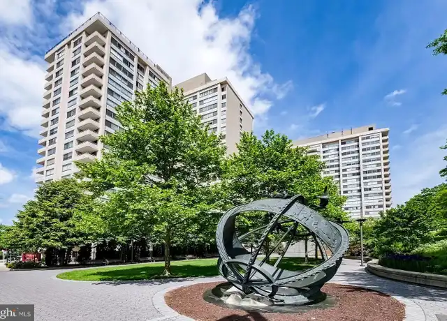 Property at 4515 Willard Ave Unit 1618S, Chevy Chase, MD, 20815, 1 bed, 1 bath, [object Object]
