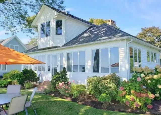 Property at 15 Downs Blvd, Jamesport, NY, 11947, 5 beds, 3 baths, [object Object]