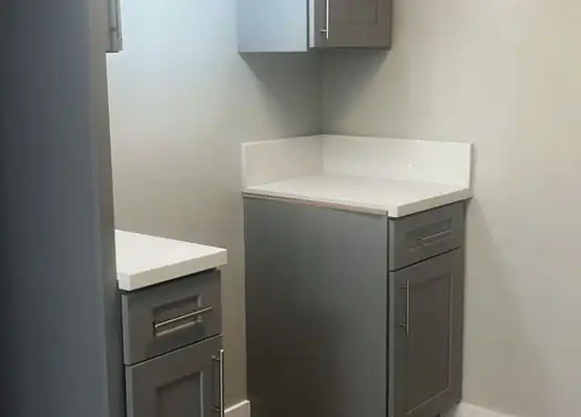 Property at 8207 Langdon Ave Unit 103, Van Nuys, CA, 91406, 1 bed, 1 bath, [object Object]