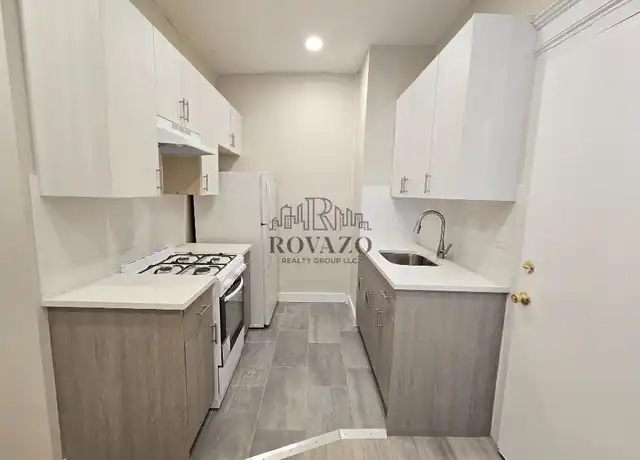 Property at 88 Pulaski St Unit 14E, Newark, NJ, 07105, 2 beds, 1 bath, [object Object]