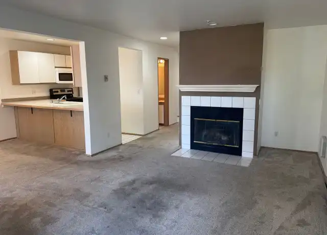 Property at 10304 NE 189th St #7, Bothell, WA, 98011, 2 beds, 1.5 baths, [object Object]