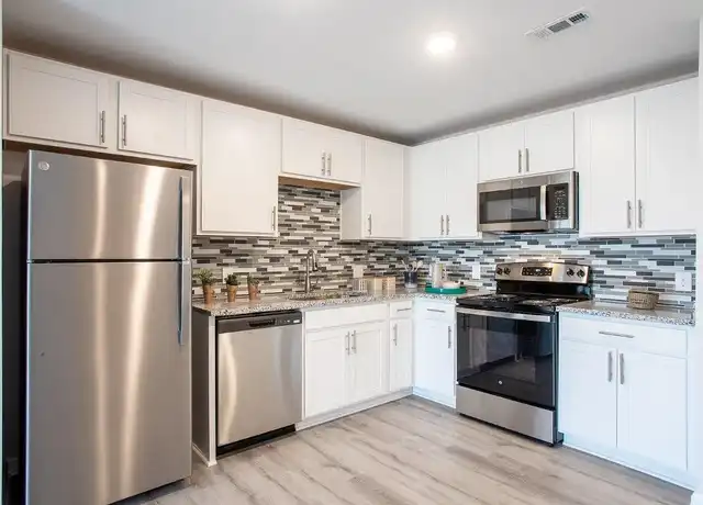Property at Hickory Creek Apartment and Townhomes - 1150 Vultee Blvd, Nashville, TN, 37217, 1-2 bed, 1-1.5 bath, [object Object]